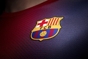 FIFA-JackeyLove战术革新惊艳赛场，皇家马德里未来可期—当电竞与足球的战术脉搏共振